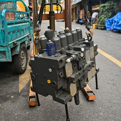 Volvo EC380D Excavator Valve Kontrol Utama VOE14667843 VOE14670038