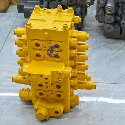 PC120-6 PC130-7 Komatsu Hydraulic Control Valve, 723-57-12306 Pengaturan klep