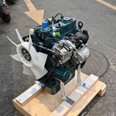 Original Kubota D782 Motor Assembly D782-ET05_CN4 Mesin Diesel Motor 9.8kw 2300 Rpm Untuk Bagian Excavator