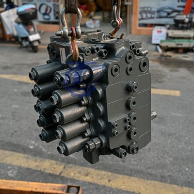 UX28 Control Valve Untuk Doosan Daewoo DX215 DX220 DX225-5-7 Excavator Main Control Valve