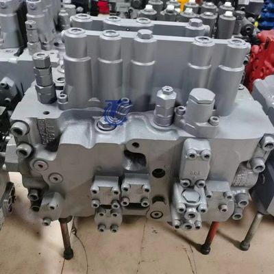 Excavator Main Control Valve 4433970 4625137 Untuk Hitachi ZX330-3 ZX350-3 ZX360LC-3 Bagian Perbaikan Excavator