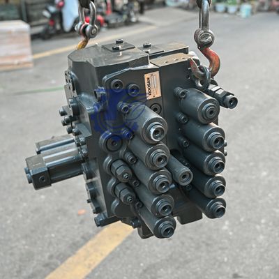 UX28 Control Valve Untuk Doosan Daewoo DX215 DX220 DX225-5-7 Excavator Main Control Valve