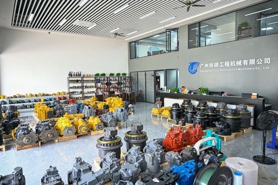 Hitachi EX550 EX550-5 EX600-3 Excavator Hydraulic Main Pump 9136529 0001284 Heavy Duty Replacement High Pressure Piston Pump for Construction Machinery Repair