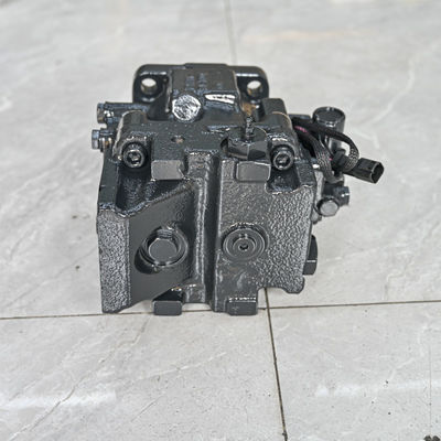 Bulldozer Pompa Kipas Hidraulik 708-1S-00240 Untuk Komatsu D61EX-15 D61PX-15 D65EX-15 D65PX-15 D65WX-15 D85EX-15 Pompa piston