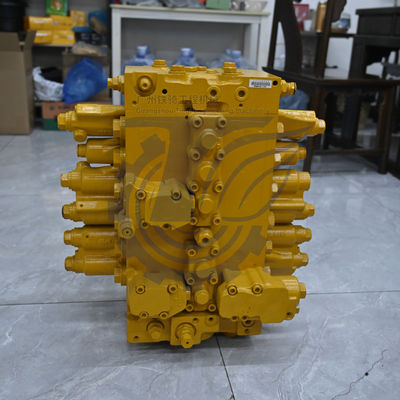 723-13-12201 723-14-12102 723-13-11401 Untuk Komatsu D31EX-21A-M D31EX-21 D31PX-21A D37EX-21 BULLDOZERS Hydraulic Main Control Valve Bagian Mesin Konstruksi Pasar Belakang Kualitas tinggi Asli
