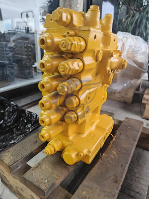 723-36-10300 723-36-10105 723-36-10101 7233610300 Untuk KOMATSU PC100-6 PC120-6 PC130-6 EXCAVATOR PARTS