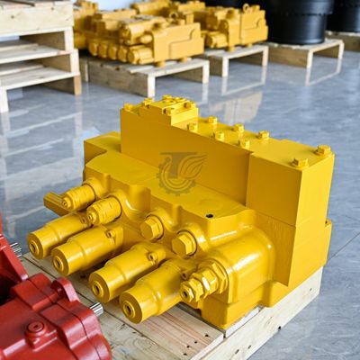 723-63-12101 723-63-12100 723-63-11104 Katup kontrol utama hidrolik untuk Komatsu D65E D65E-12 D85E D85ESS Excavator Wheel Loader Parts Aftermarket Asli
