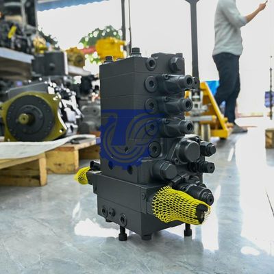 723-23-10504 7232310504 723-23-10501 723-23-10502 723-23-10503 untuk KOMATSU D61E-12 D68ESS-12 CRAWLER LOADERS PARTS HYDRAULIC MAIN CONTROL VALVE PEMBANGUNAN ORIGINAL